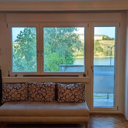Center, Private Garage, Danube & Fortress, 3 Bdrm 2 Bath Novi Sad Exterior photo